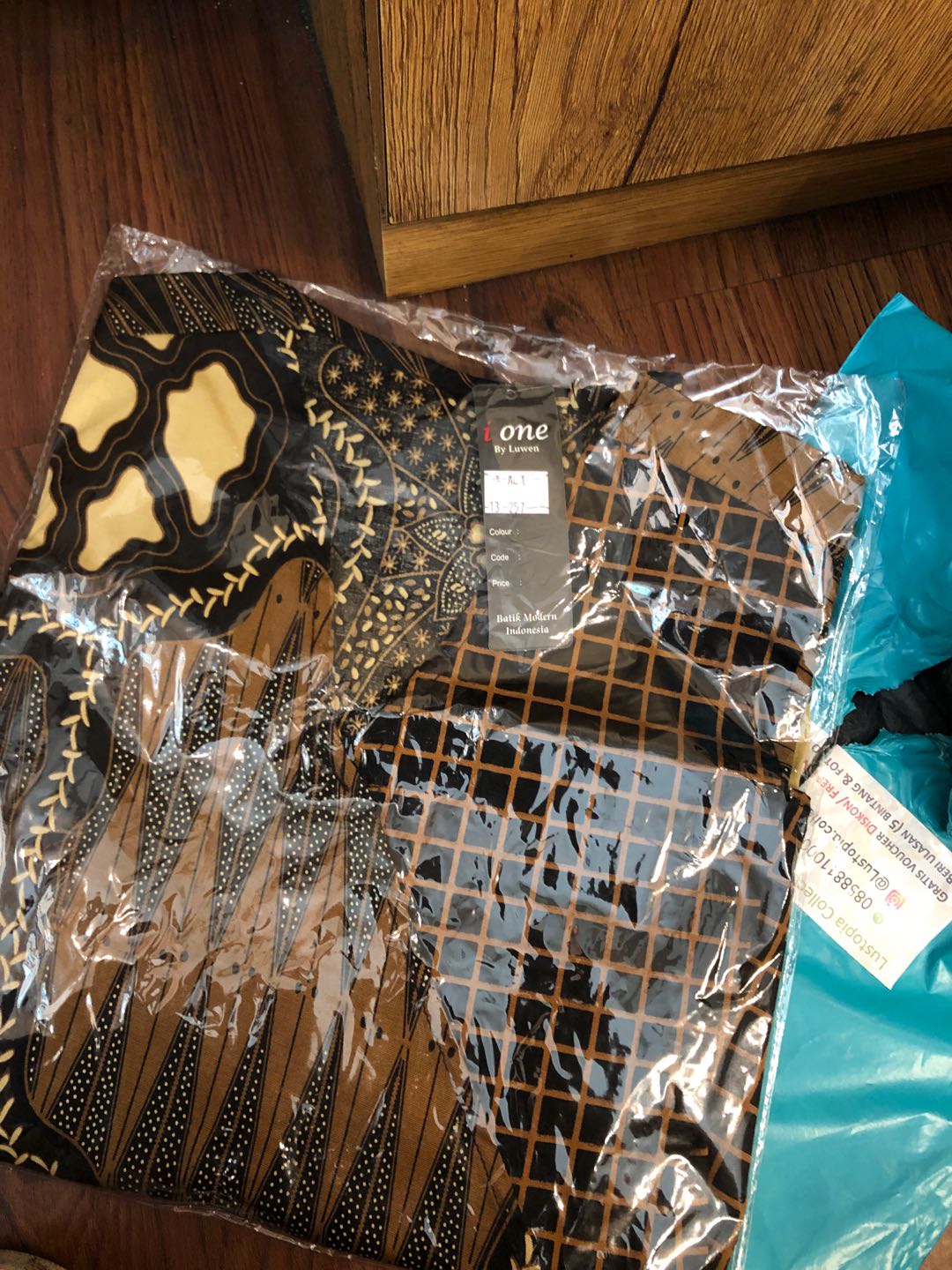 Leon - Tama Top / Atasan Batik Wanita