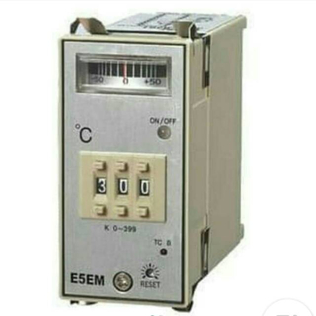 Analog Temperature Control type E5EM 0-400'C FORT