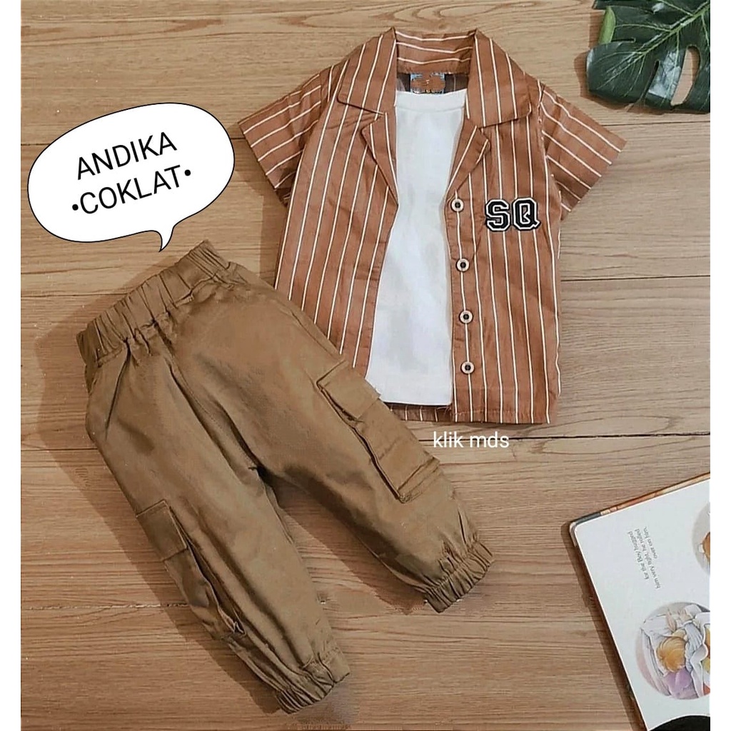 Setelan Baju Anak Bayi Laki-Laki Model Kemeja Nyatu Dengan Kaos dan Celana Panjang Motif Kemeja Andika