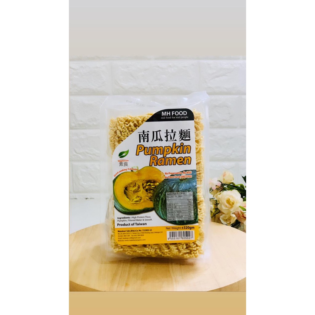 

MH FOOD Pumpkin Ramen 300g