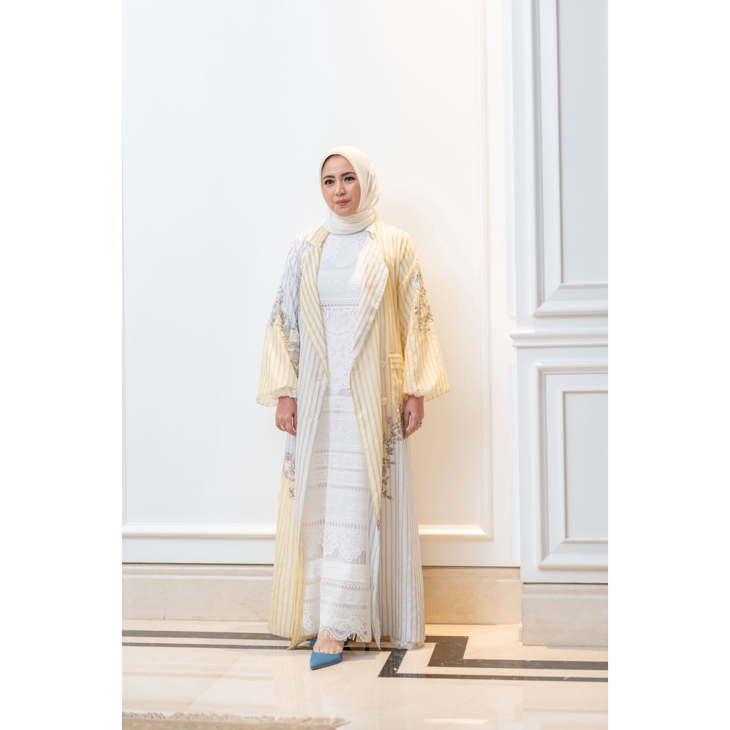 SOORA LONG COAT - AYU DYAH ANDARI