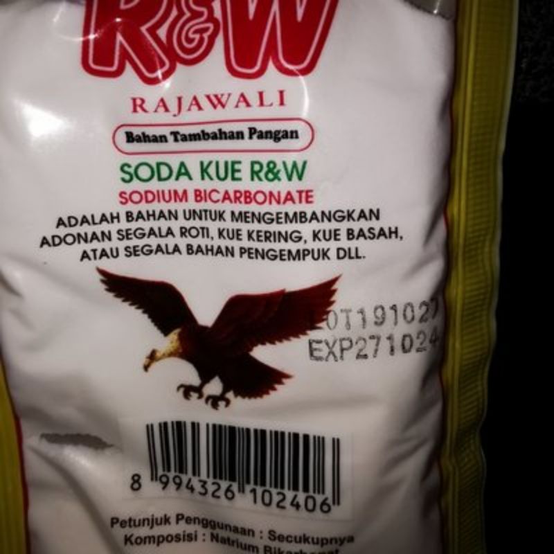 Soda kue bahan pengembang kue R&amp;W rajawali soda kue