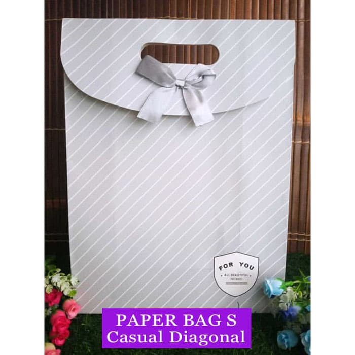 

Paper Bag Motif / Tas Kertas Kado / Tas Ulang tahun - S Casual 2