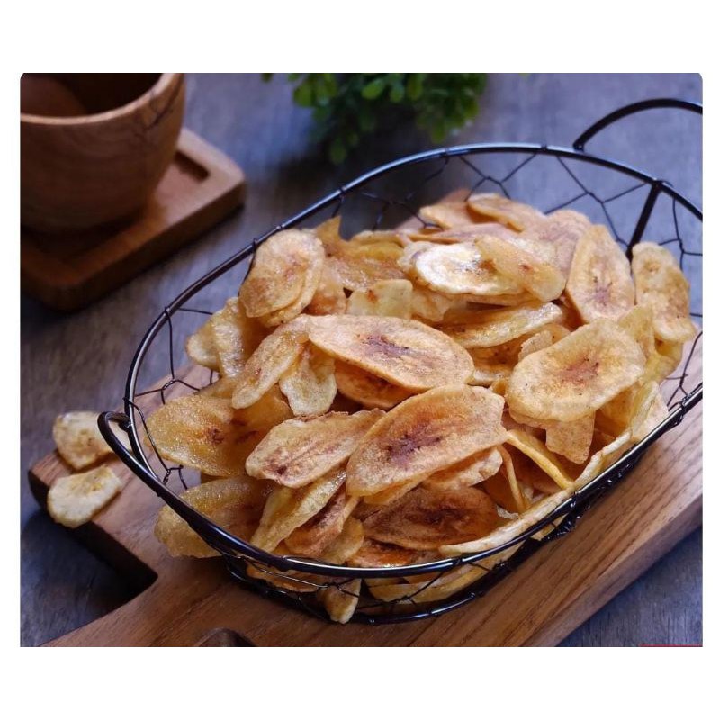 

kripik pisang .bu narti