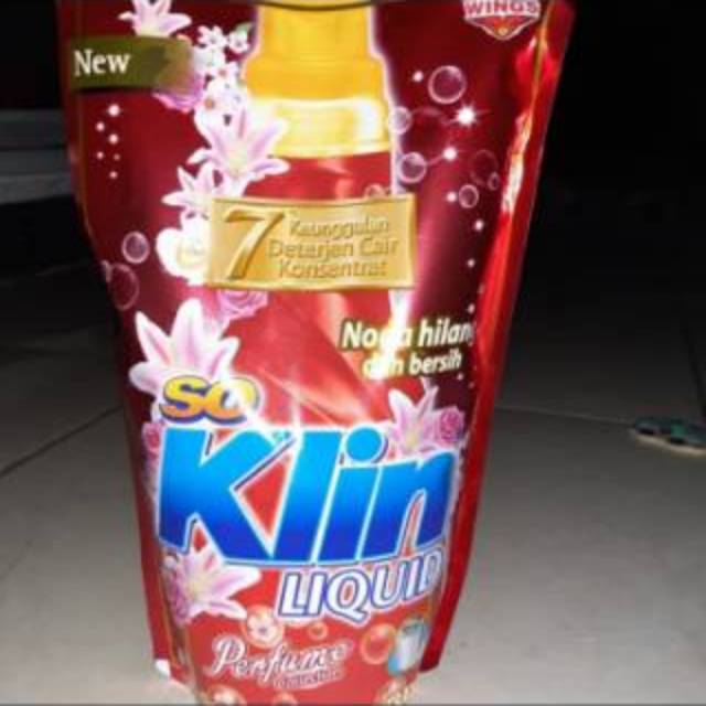 So Klin Liquid Detergen Pouch 720ml