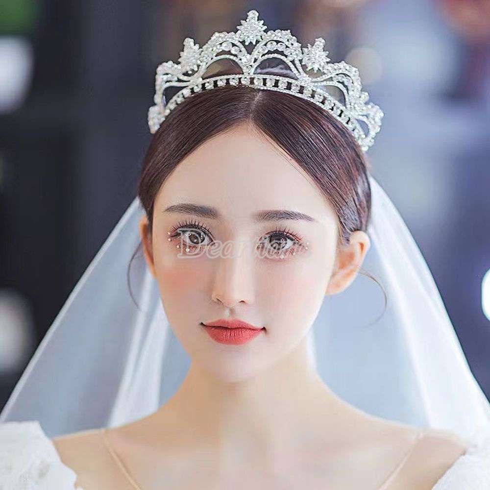 Mahkota Tiara Bahan Alloy Hias Kristal Berlian Untuk Aksesoris Rambut Pengantin Wanita