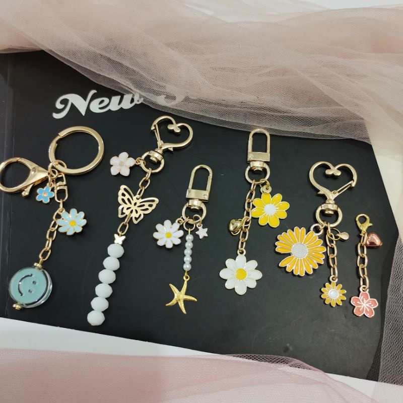 Bag Charm , Keychains Impor , Gantungan Tas / Gantungan Hp , Aksesoris Hp , Aksesoris Tas