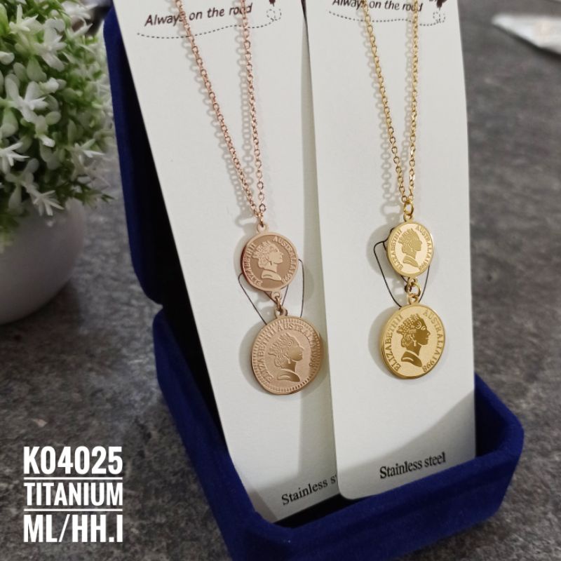 Kalung Titanium Motif Koin Bertingkat K04025