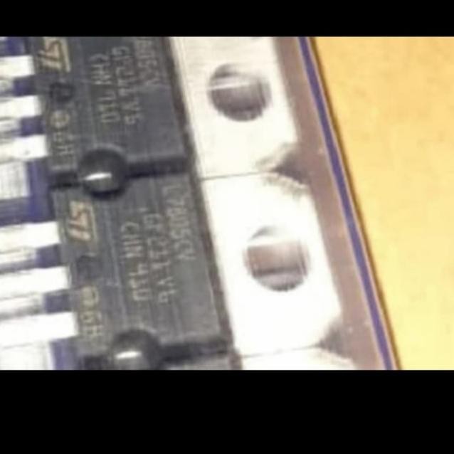 -➻ ic regulator asli st ori original 7805 L7805 L7805cv chn (Terkini)