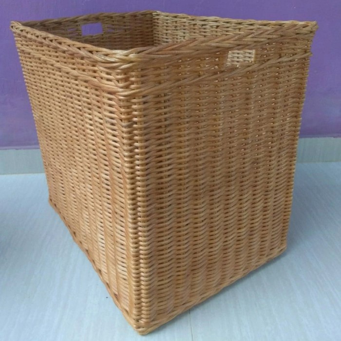 keranjang rotan persegi kotak penyimpanan tutup besar laundry 50x38x45 cm