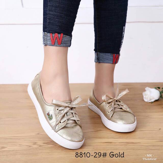 New Arrival Lady Shoes 🎈
Lacoste Sneakers Sport 🎈