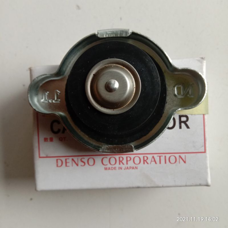 tutup radiator atas universal 1,1kpa GSX vario 125,150 pnp nmax. vixion. inja r.