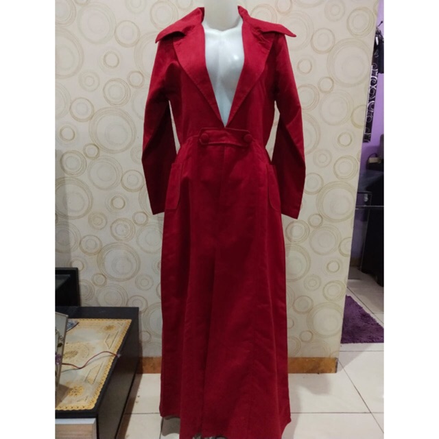 Outer merah maroon