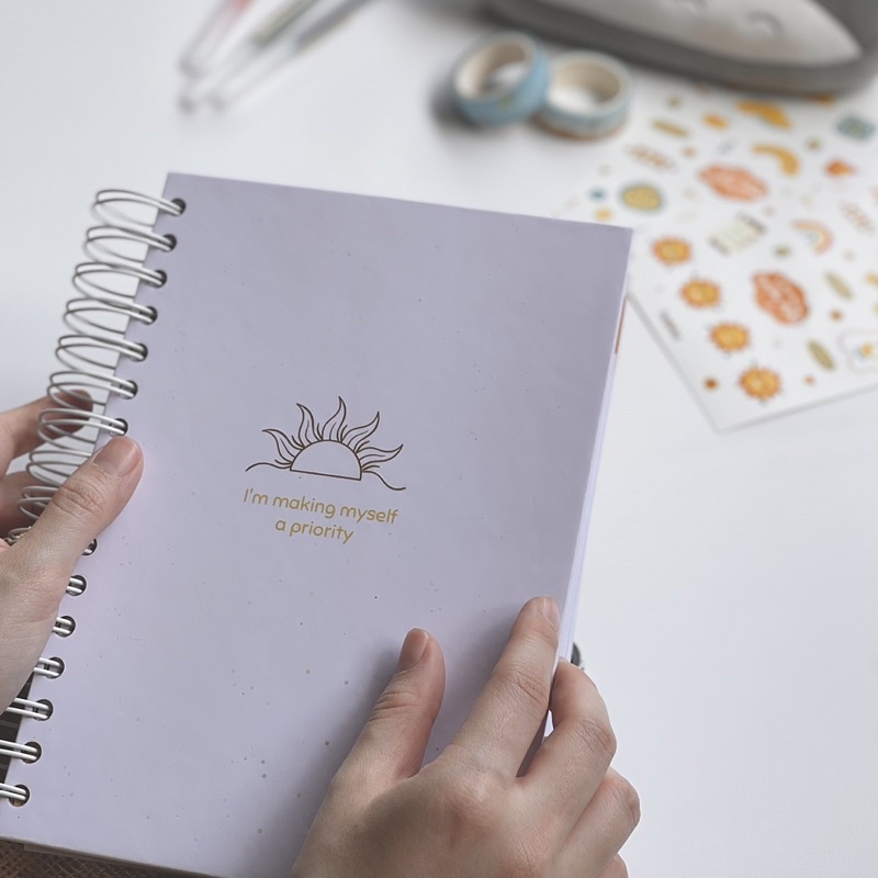Halo Dream Journal Notebook 2022 | Dengan to-do list, habit tracker, kalender | Kertas tebal tidak t