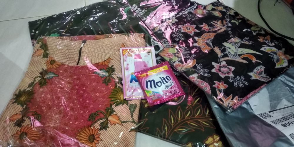 2 Pcs Atasan Tunik Batik Harga Lebih Murah Ukuran S M L Xl Xxl Jumbo