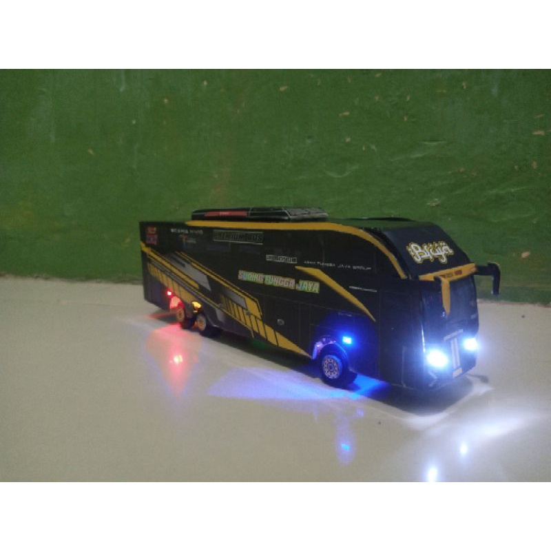 miniatur papercraft bus STJ hitam Draka