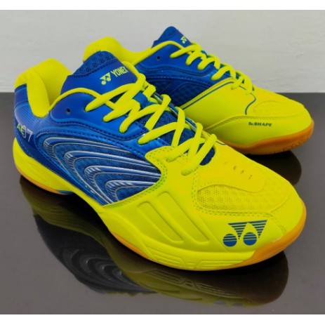 Sepatu Badminton yonex akayu