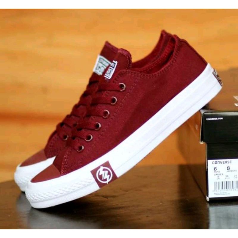 Sepatu Converse All Star Chuck Taylor Pria Wanita Sepatu Sneakers Flash Black Putih Polos