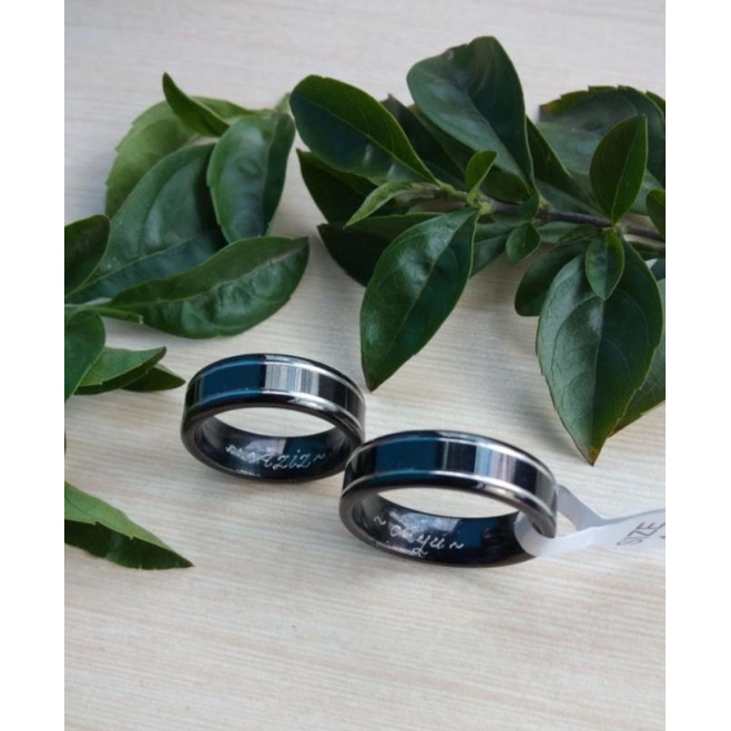 CINCIN COUPLE TITANIUM UKIR NAMA