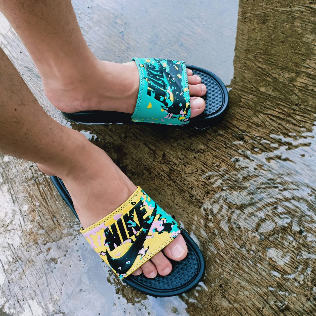 nike benassi yellow