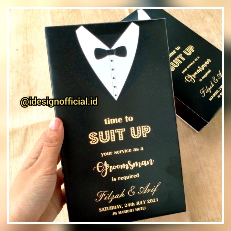 

Box Groomsman Uk 22,5 x 13,5 x 4
