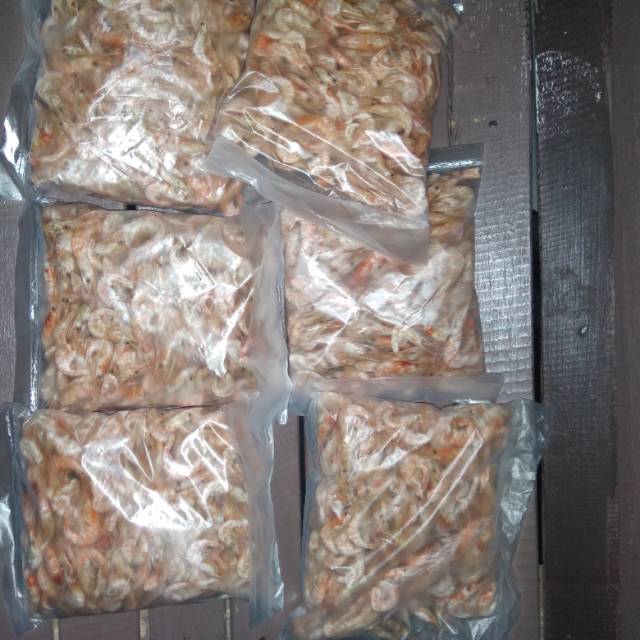 

Udang kering harga tertera 1 kg