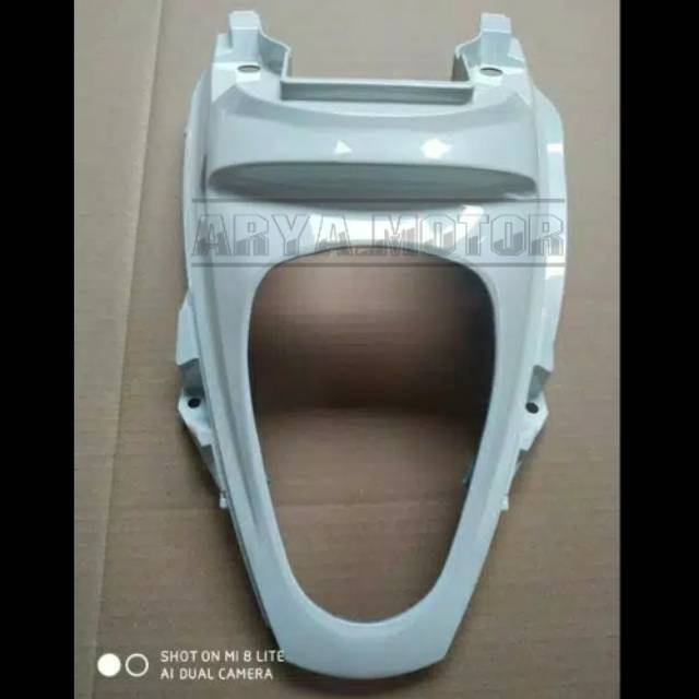 COVER TUTUP LAMPU BELAKANG TUTUP ATAS LAMPU BELAKANG HONDA SCOOPY KARBU SCOOPY OLD KARBU