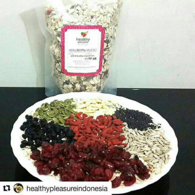 

VERRY BERRY MUESLI 750G