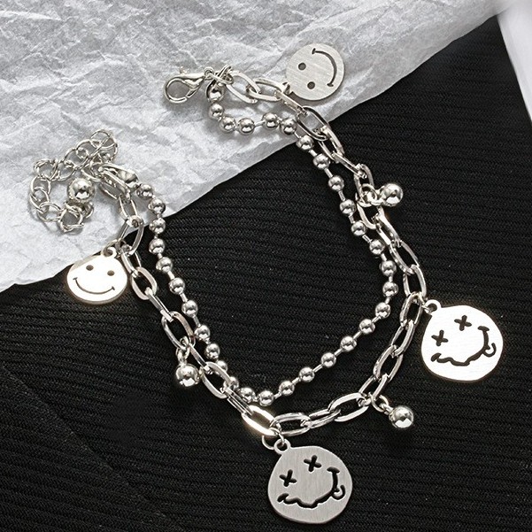 Gelang Rantai Double Layer Liontin Smiley Gaya Hip Hop Untuk Aksesoris Wanita