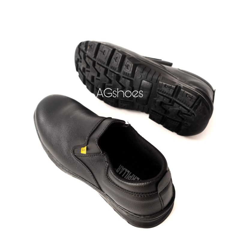 Sepatu Safety Slip On Bahan Kulit Ujung Besi Anti Slip &amp; Bonus Kaos Kaki