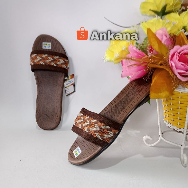 sandal cewek adesa / sandal cewek terbaru / sandal cewek kekinian / sandal teplek / sandal pesta