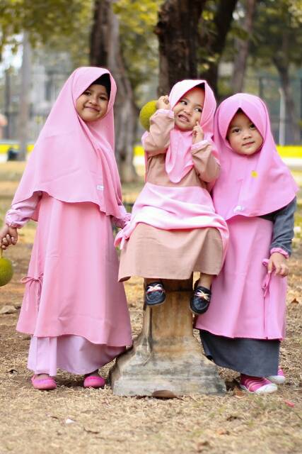 Salim Moslem-BIG SALE!!! Busana Muslim/Gamis Anak Syari Set Kerudung Wolfis Double Layer