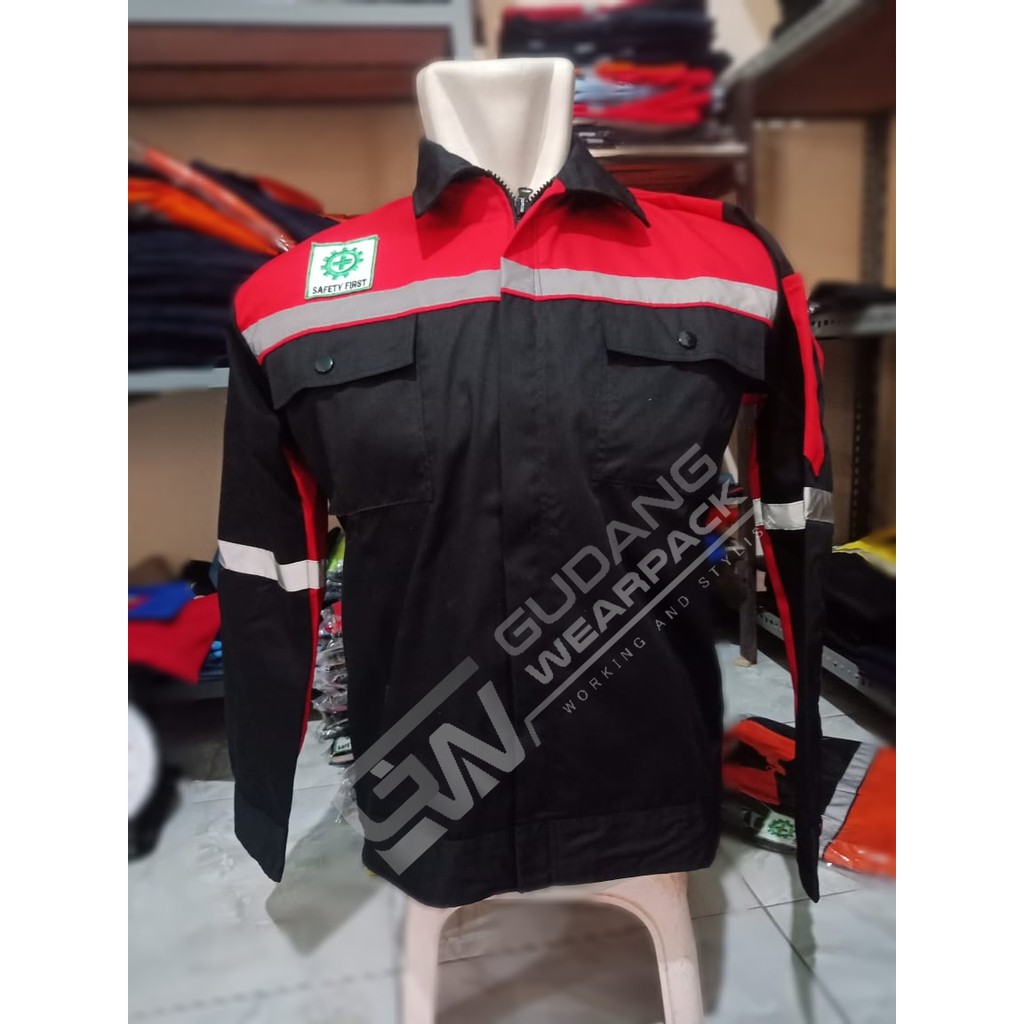 Gudang Wearpack - Baju Kerja Seragam Proyek Warna Hitam Merah