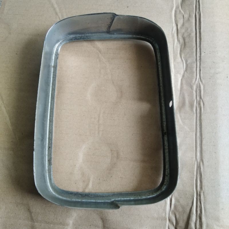 ring lampu depan vespa ps kotak ps tv PS Strada