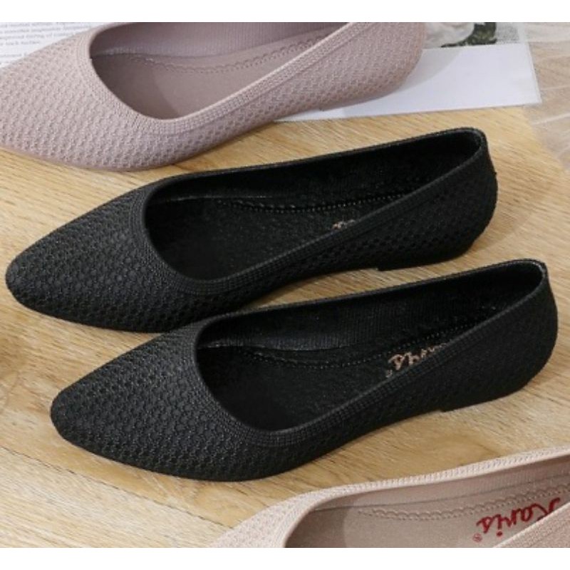 Sepatu Jelly Flat Wanita Karis