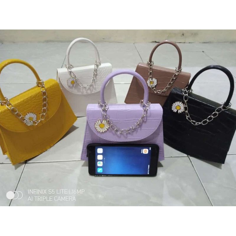 Tas Daisy Flower/Tas Andin / Tas Selempang wanita terbaru