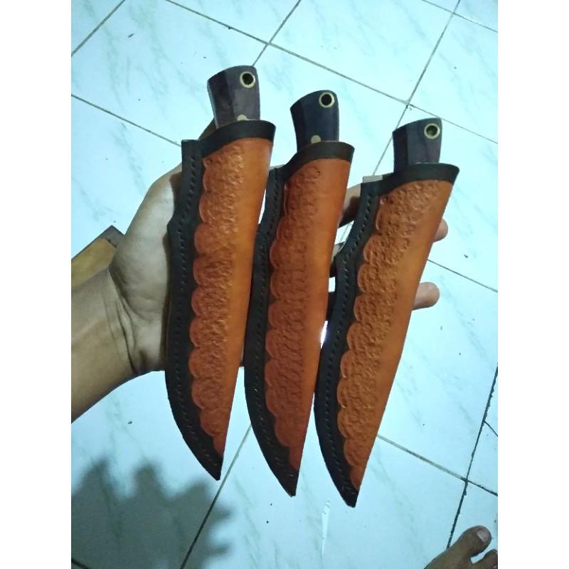 pisau bushcraft