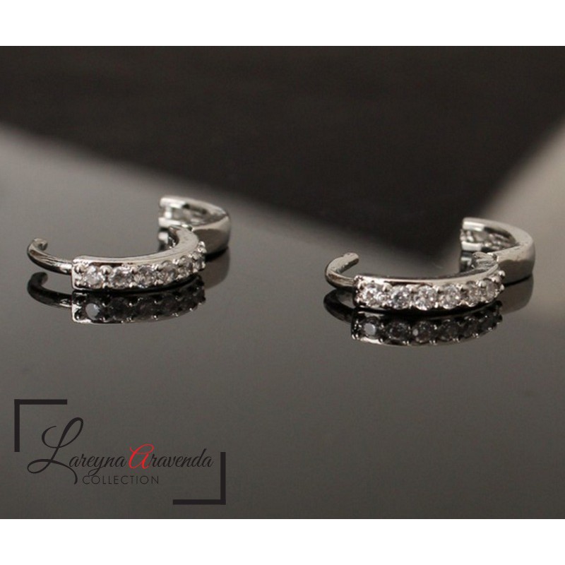Lareyna Aravenda Anting Wanita S925 Simple Kristal Crystal Klasik Retro AT051