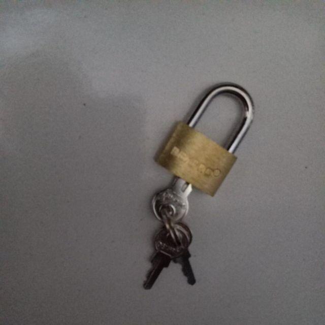 Gembok Kuning Ukuran 25mm Dexpro