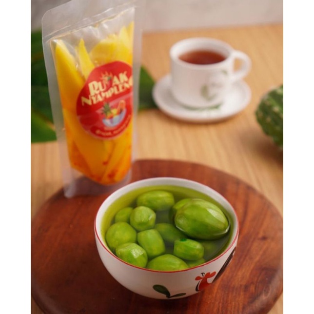 

asinan buah amboi manise by rujak nyampleng