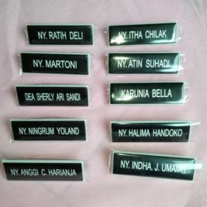 

Name tag| Papan Nama PDH Coating|Papan Nama Grafir Lapis Fiber|Name Tag Magnet|Name tag