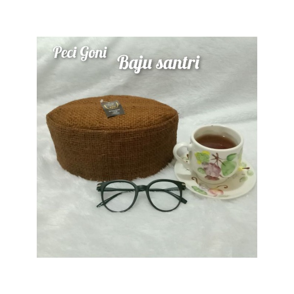 Peci rajut goni/kopiah goni coklat tua tinggi 10