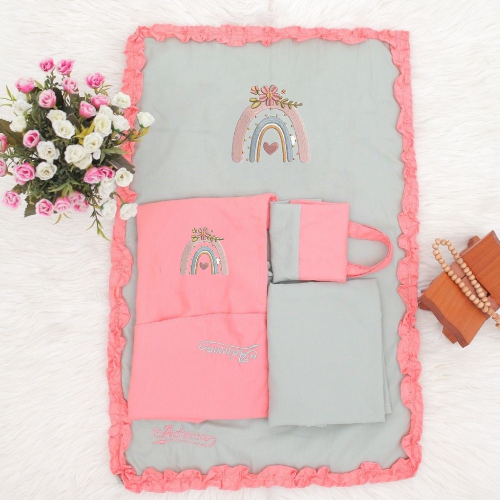 MUKENA SAJADAH TAS ANAK SEKOLAH CUSTOM BORDIR NAMA AFRAH / KADO MUKENA SEKOLAH