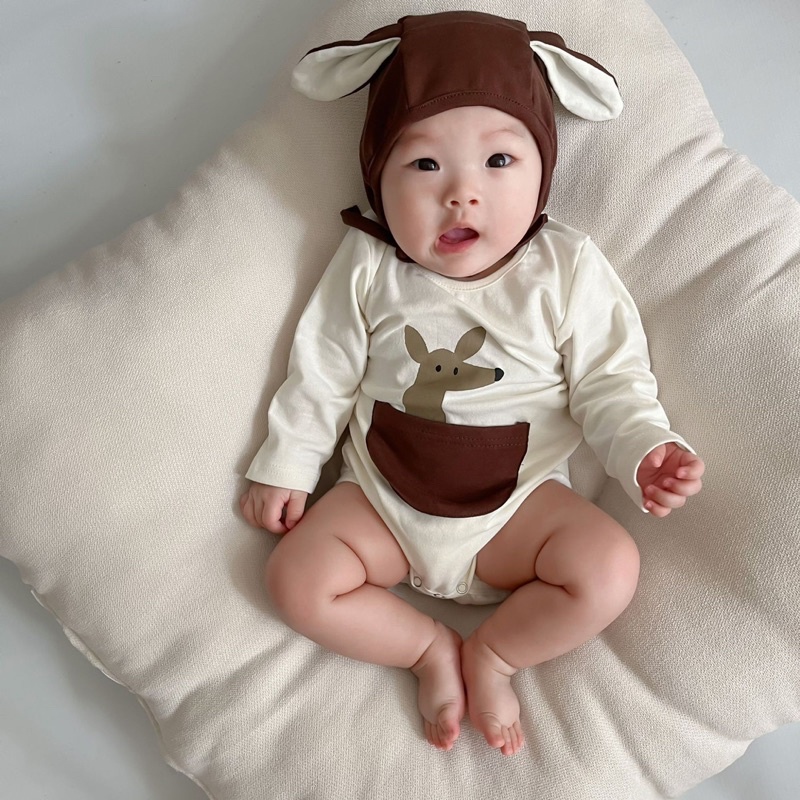 Kangaroo romper bayi