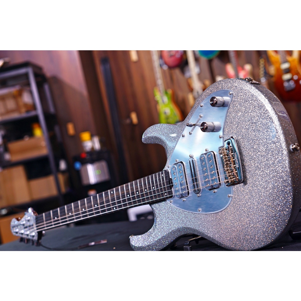 Ernie Ball Music Man BFR Silhouette HSH Trem - Silver Flake Sparkle G98944