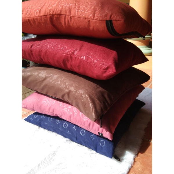 BANTAL SOFA UK 40×40 kain Embos