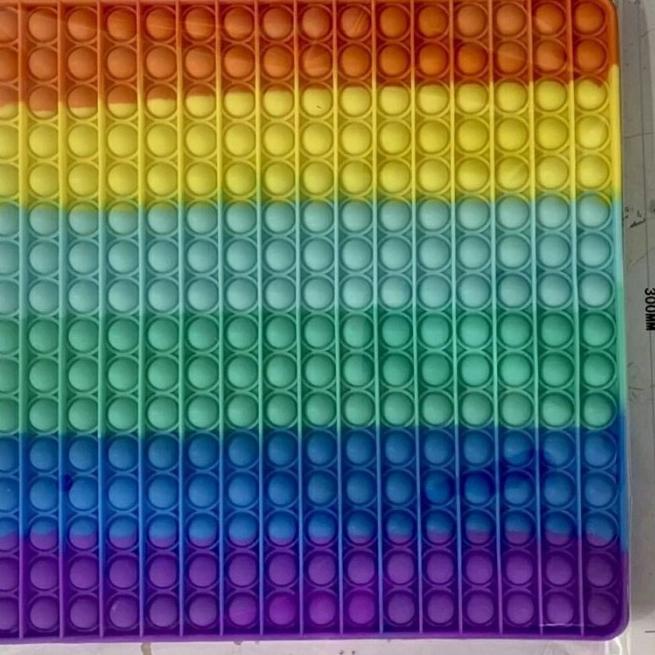 Terbaru ➠ Kotak Square Pelangi Rainbow - Ukuran XXL Pop It Fidget Toy JUMBO ayo diorder