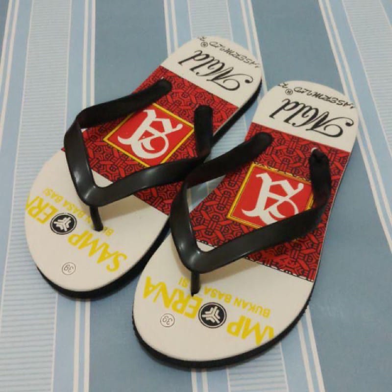 Sandal jepit motif rokok terbaru