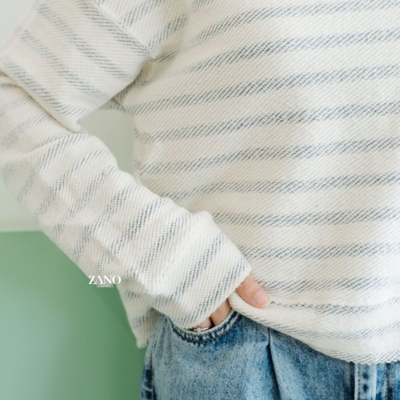 ZANO BASICS Sweater Crop Waterbury Texture