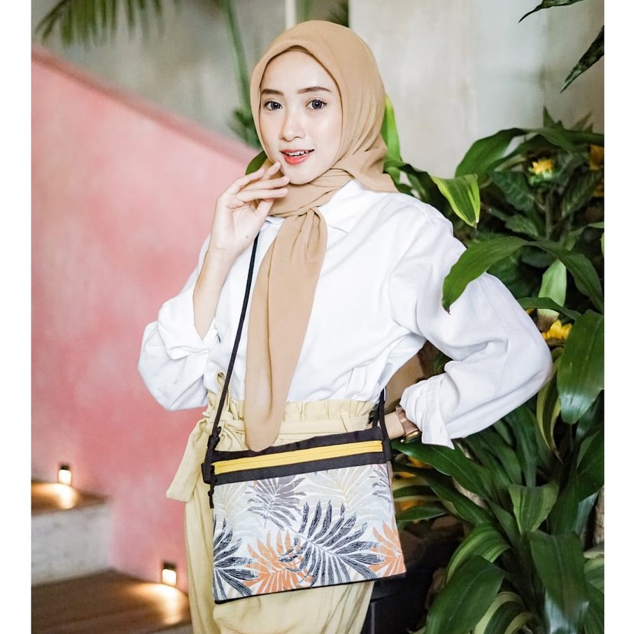 SLING BAG SACOCHE PALEM BELLA // taskanvasbdg - tas selempang wanita motif - tas pouch cewek lucu